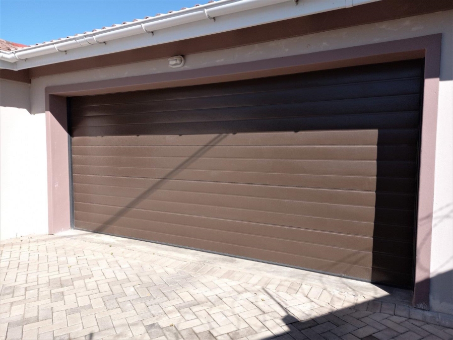 2 Bedroom Property for Sale in Humansdorp Eastern Cape